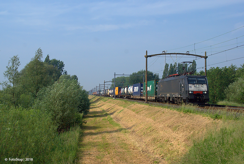 SBB 189 109 container trein Wieldrechtse Zeedijk 26.05.2018